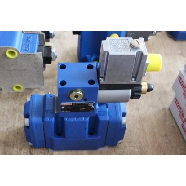 REXROTH 4WE 10 R5X/EG24N9K4/M R900927475 Directional spool valves #1 image